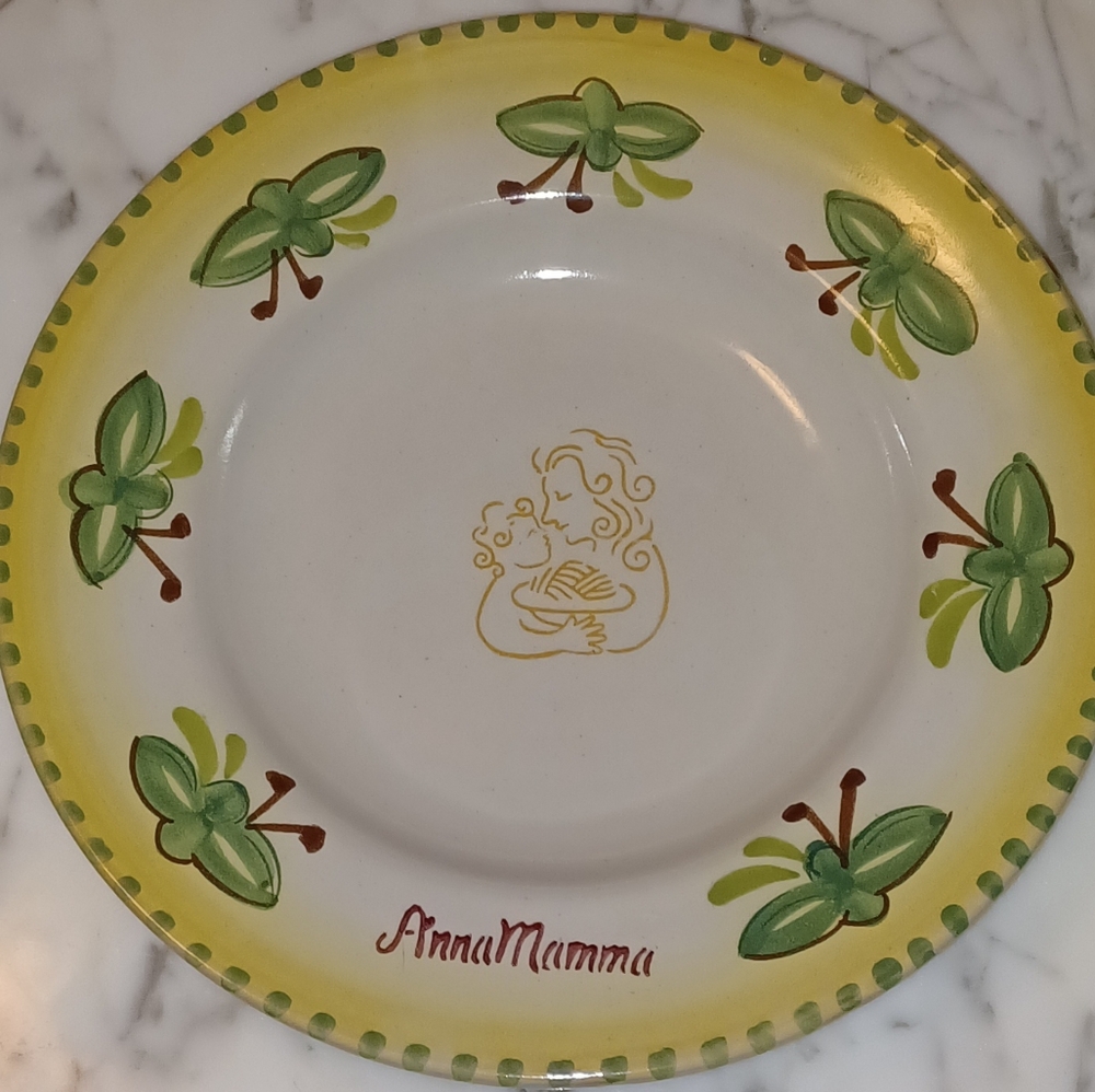 Anna Mama Yellow and Green Plate approximately 9.75 Inches Across New Never Used